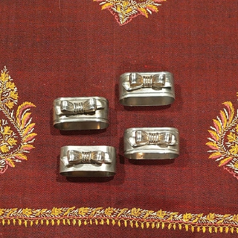 Vintage Silver Bow Napkin Rings